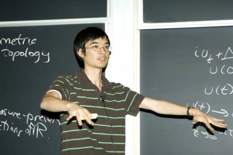 get 2 5 1 Tao Zhexuan announces the debunking of the "cyclical tiling conjecture"